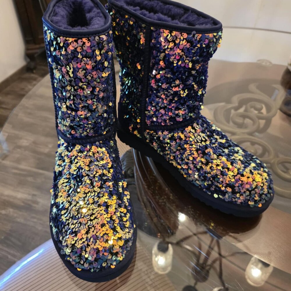 Women's UGG Purple Sequined Boots Size 10 Brand New - No Original Box